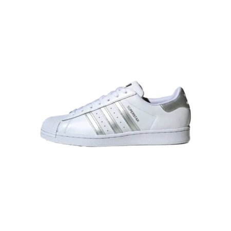 Adidas Superstar Sneakers